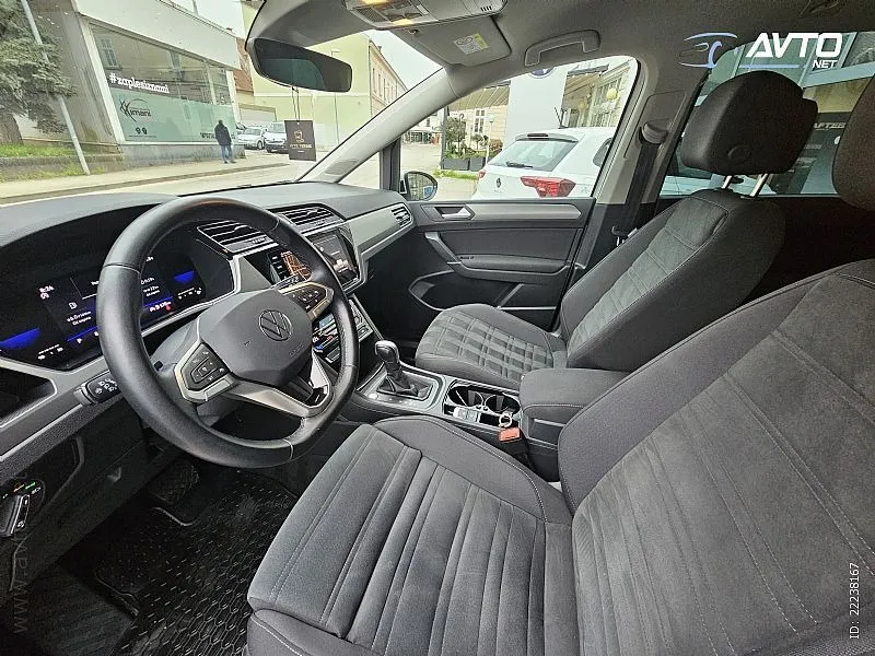volkswagen touran 2.0 tdi dsg comfortline 110kw - slika 12