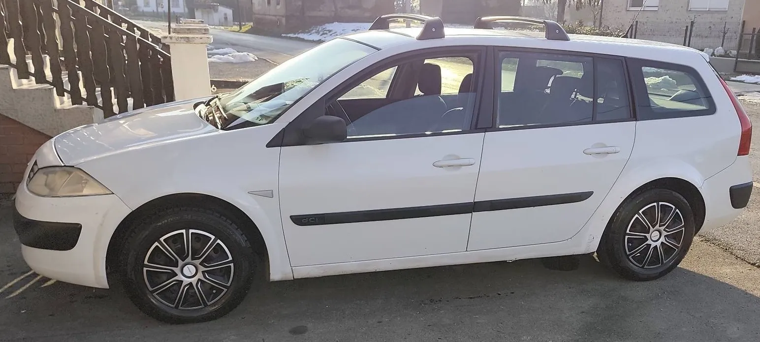 megane grandtour 1,5 dci - slika 6
