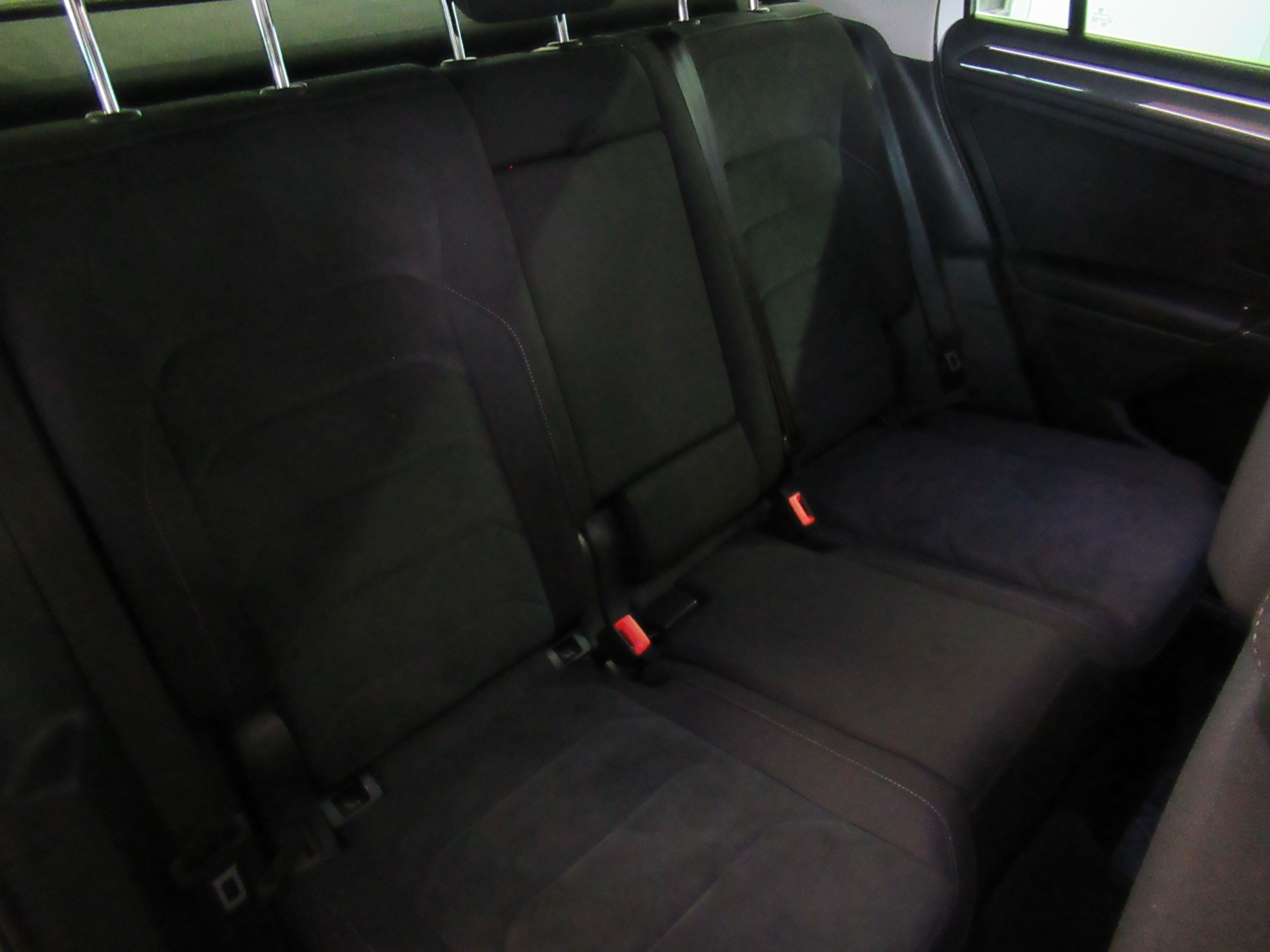 vw tiguan 2.0 tdi 4 motion dsg highline- full led, navi - slika 9