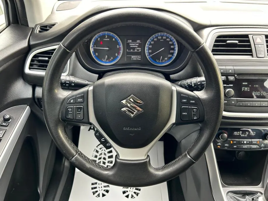 suzuki sx4 s-cross 1.6 ddis - 2014 - garancija - servis - reg.1.god - slika 11