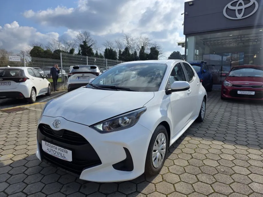 Yaris 1,0-l-VVT-i, 53 kW (72 KS) - Pula