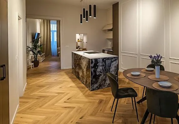 rijeka – uređen stan 85 m² u centru s investicijskim potencijalom - slika 2
