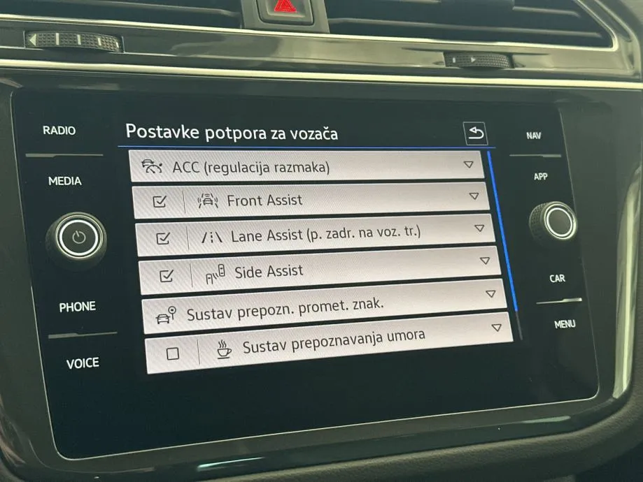 vw tiguan 2,0 tdi *dsg* jamstvo 24 mjeseca! - slika 16