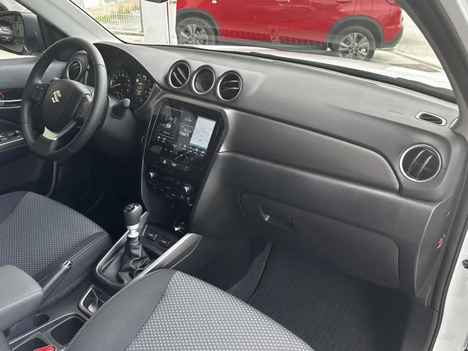 suzuki vitara 1.4 hybrid gl+ premium 2wd - dostupno odmah!!! - slika 9