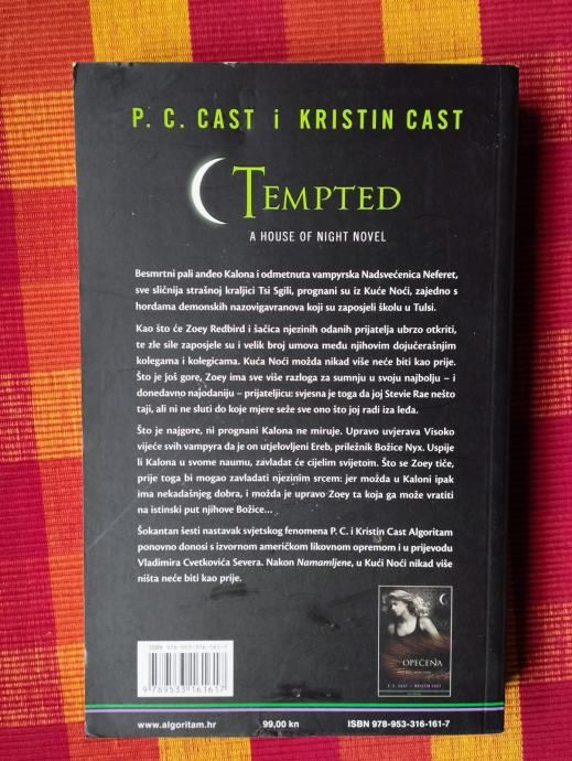 p.c.cast , k. cast - namamljena, kuća noći 6. - slika 4