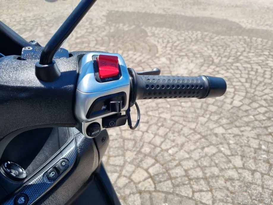 piaggio mp3 500 lt sport hp advanced abs, b kategorija, s garancijom - slika 17