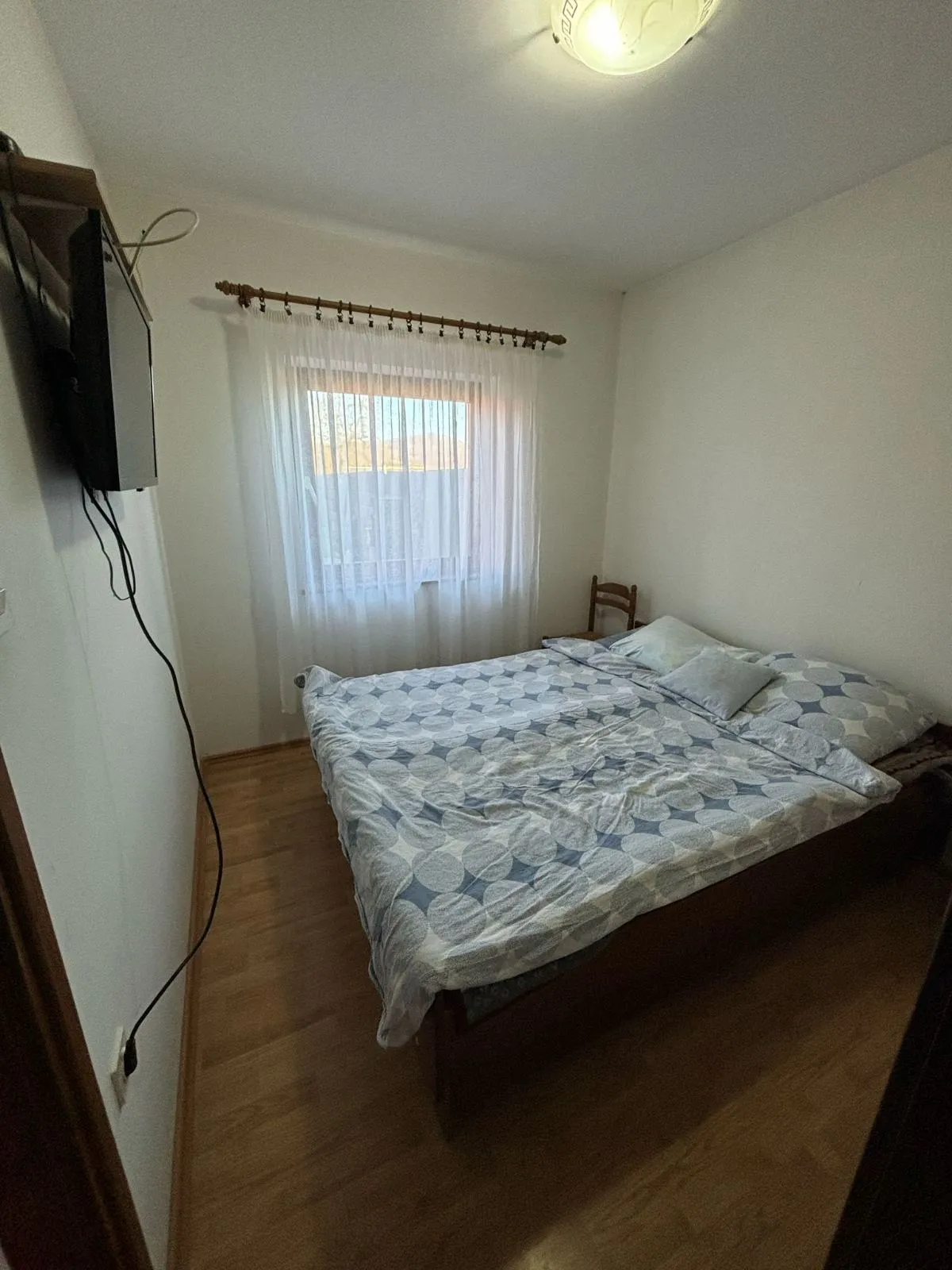 kuća bez ulaganja+ 10000m2 zemlje - slika 3