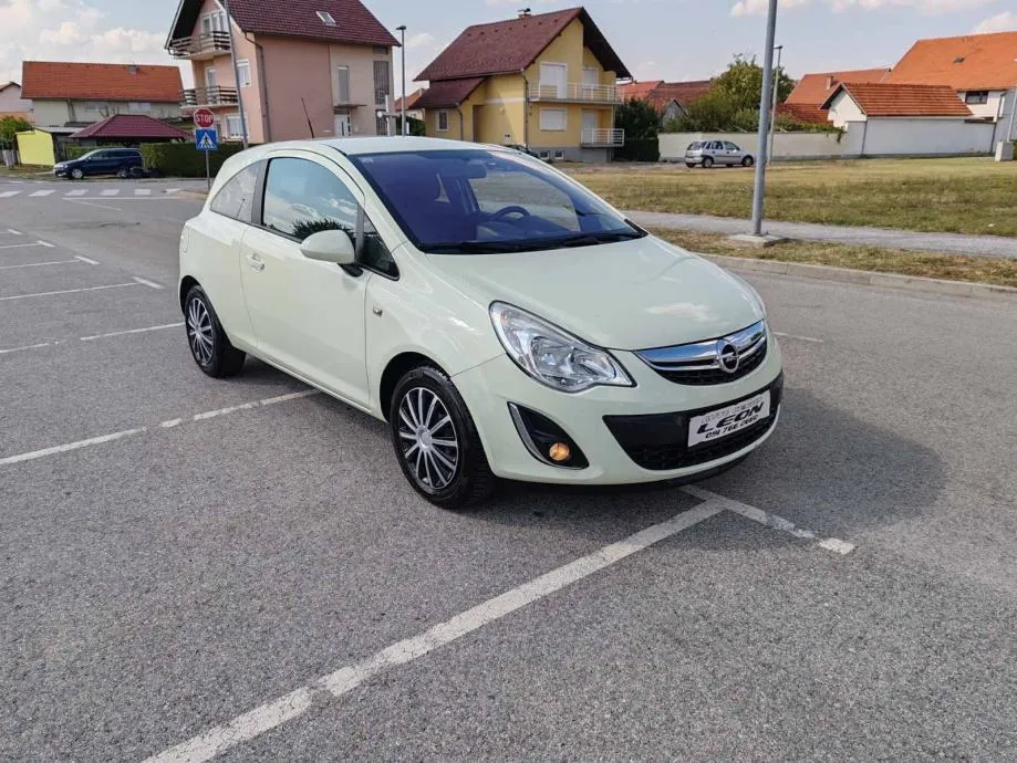 opel corsa 1,3 cdti,2011 god,143000 km,kartice - slika 3