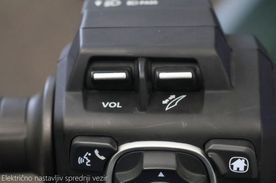 honda goldwing gl1800bd dct tourer led navi bluetooth tempomat, - slika 13