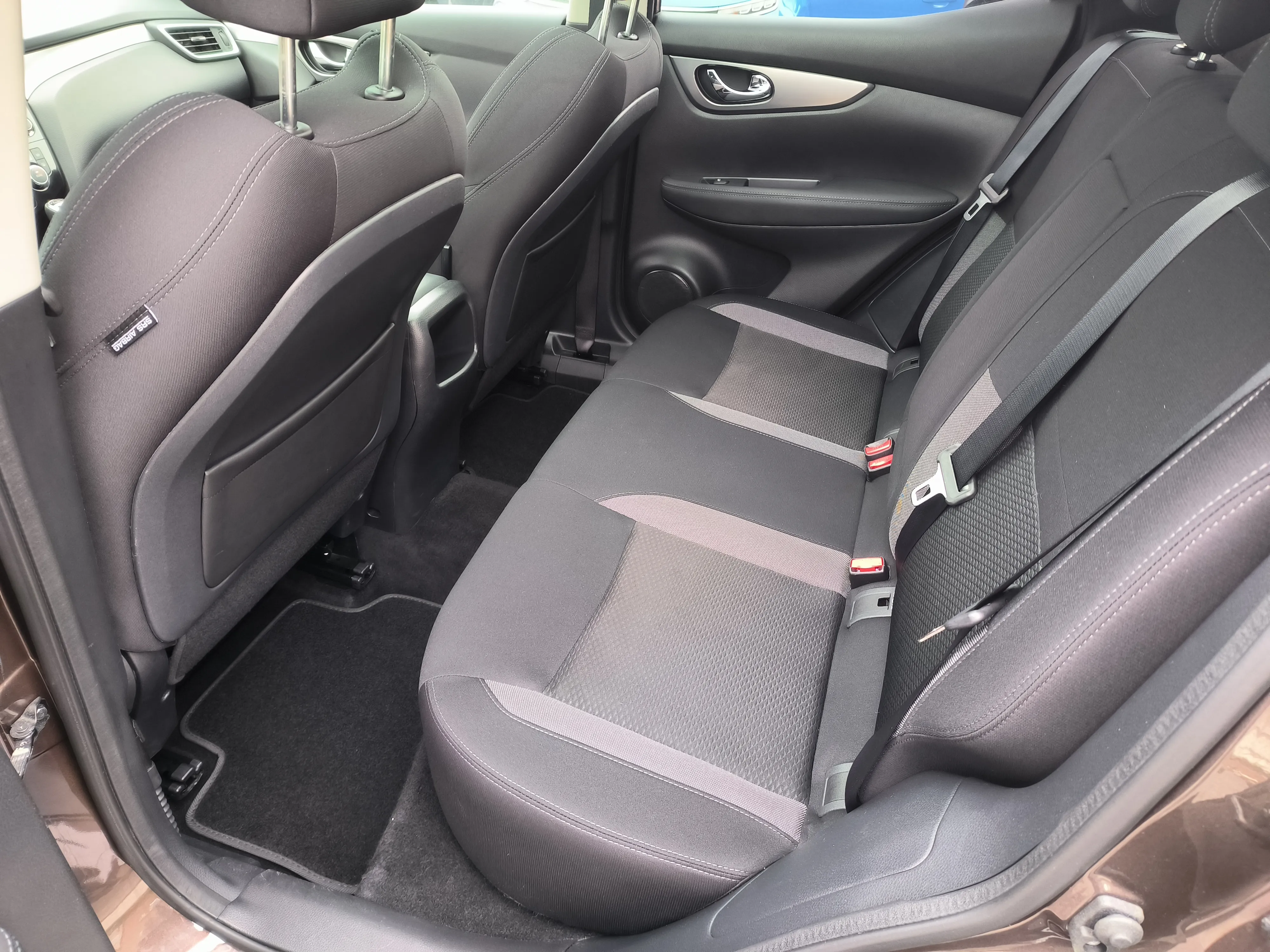 nissan qashqai 1,3 dig-t 160ks, automatik, servisna, jamstvo, reg. 1 g - slika 14