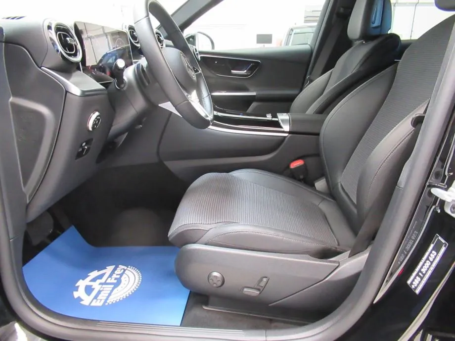 mercedes-benz glc 220 d 4matic avantgarde - slika 17
