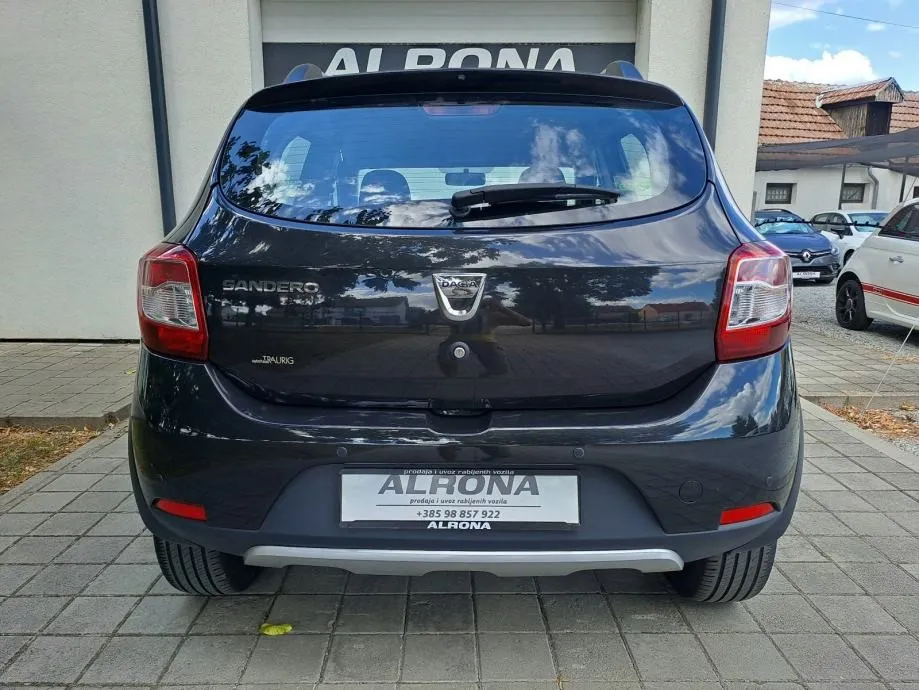 dacia sandero 1.5 dci stepway*jamstvo*navi,park.senzori,servisna - slika 6
