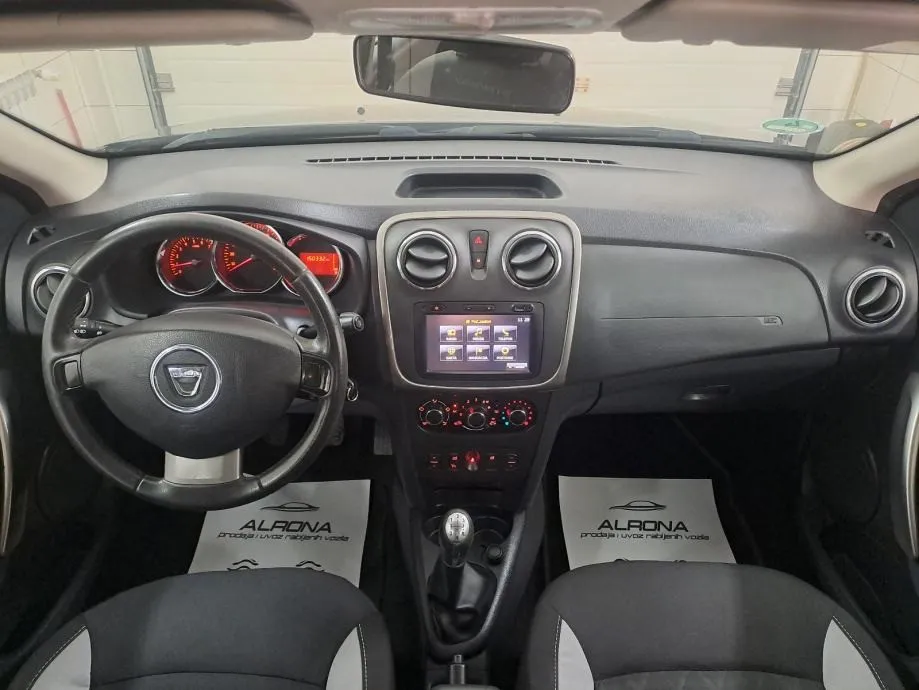 dacia sandero 1.5 dci stepway*jamstvo*navi,park.senzori,servisna - slika 9