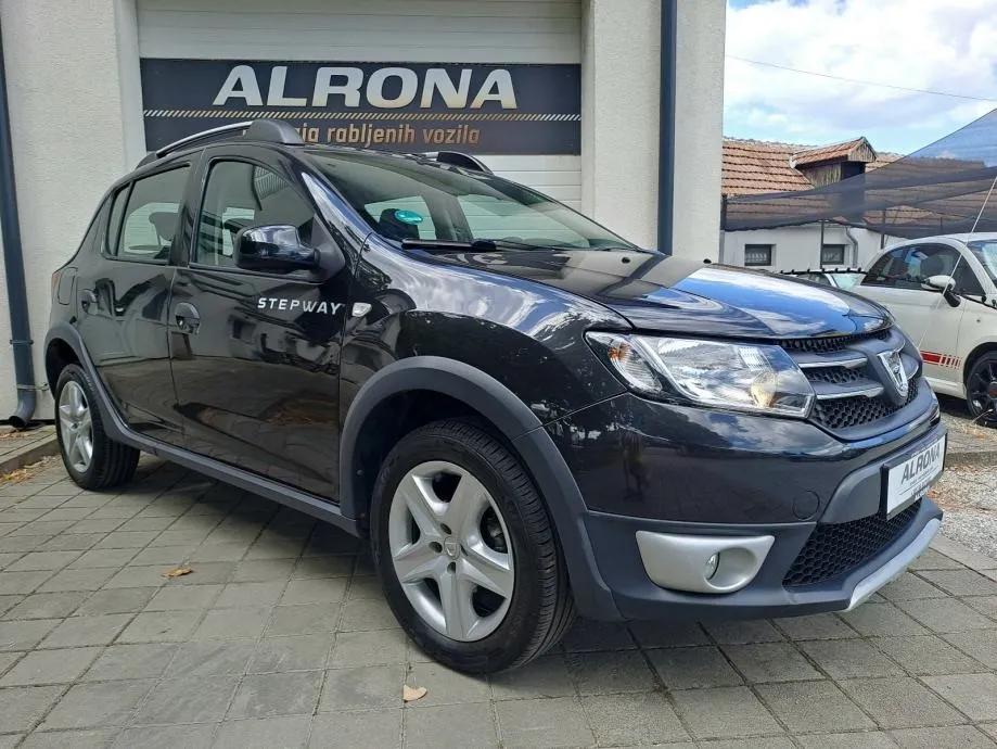 dacia sandero 1.5 dci stepway*jamstvo*navi,park.senzori,servisna - slika 3