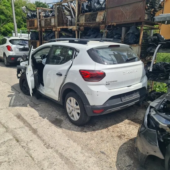 dacia sandero stepway 1,0 tce #dijelovi - slika 3