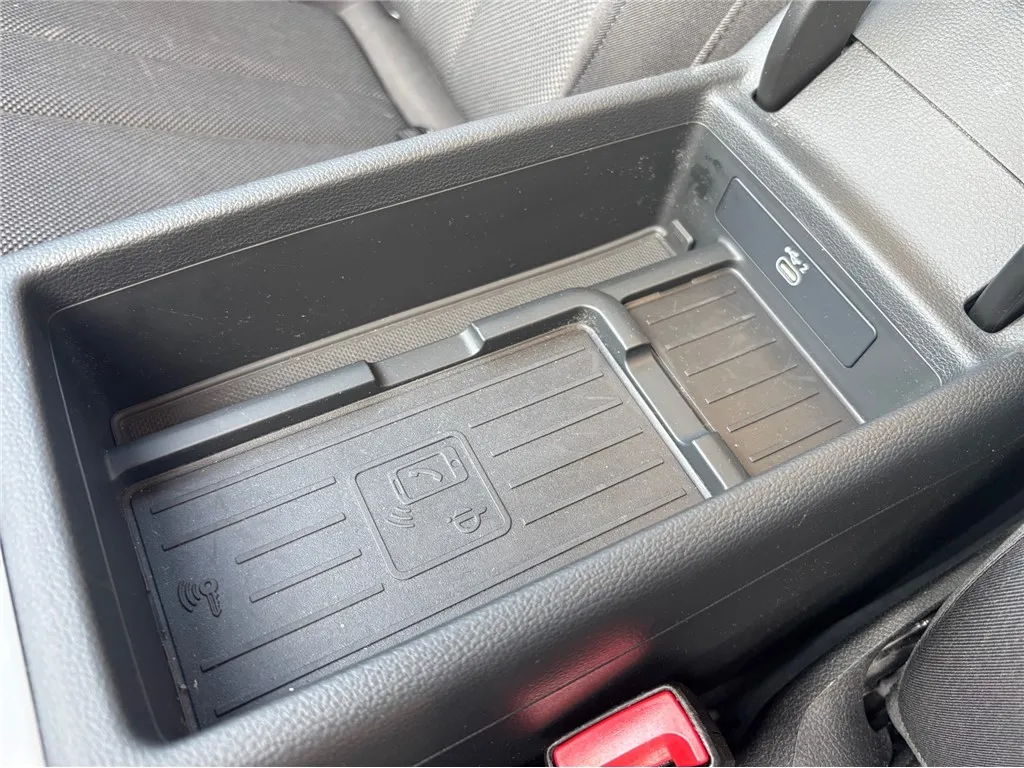 audi a4 2.0 40 tdi 150kw 7-speed s tronic - slika 16