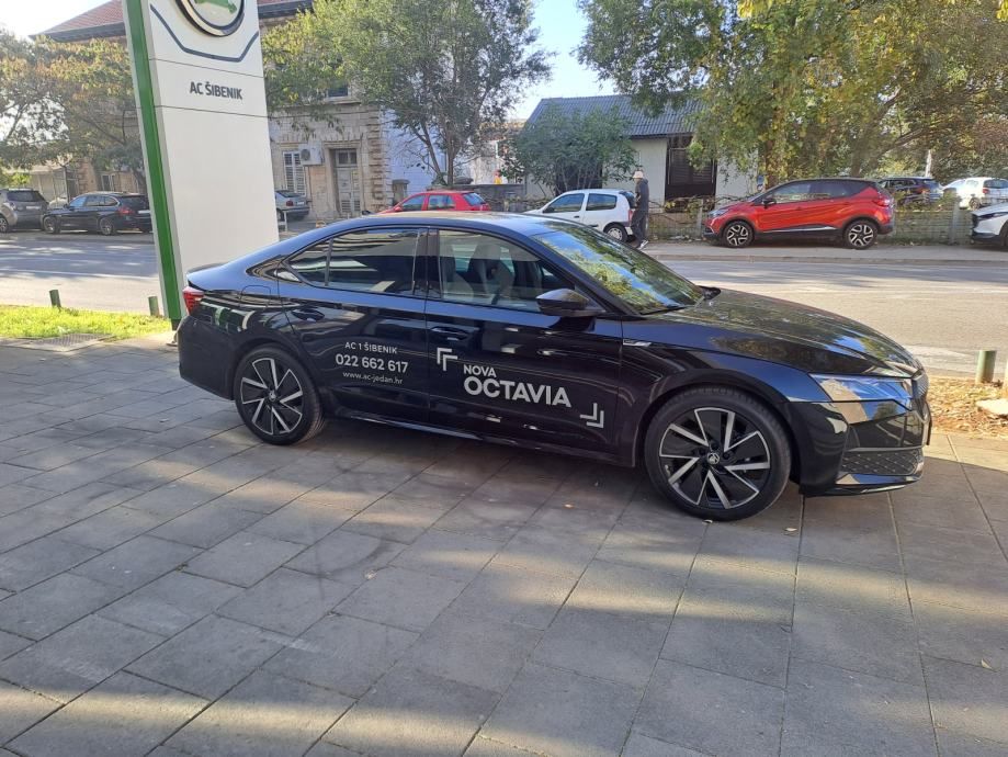 škoda octavia sportline 1,5 tsi - slika 11