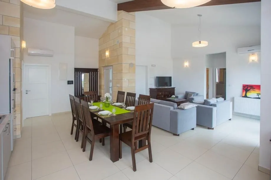 poreč-vila sa tri apartmana i panoramskim pogledom na more (prodaja) - slika 14