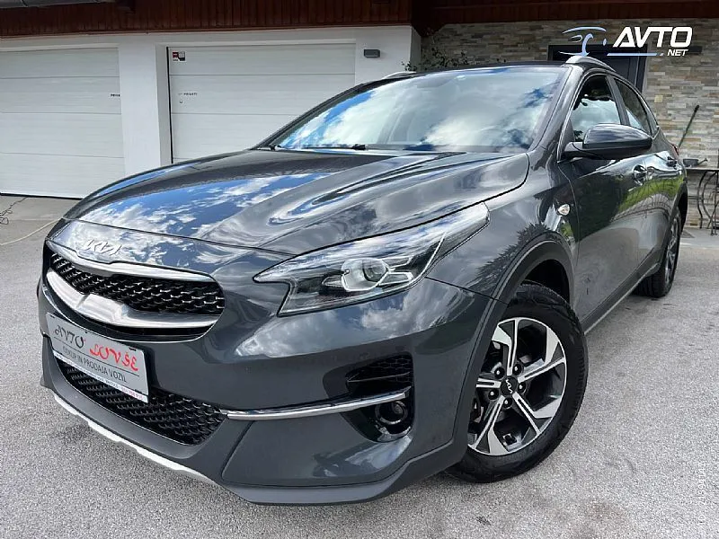 Kia XCeed 1.6 CRDi-1 VL.NAVI-KAM-LED-ALU-ODLICN - Mali Obrež, Brežice