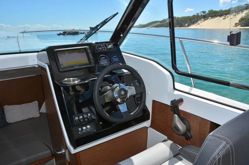 merry fisher 695 s2 euromarine ekskluzivni uvoznik i distributer - slika 5