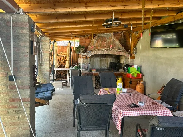 tenja, kuća s okućnicom 368m2! prilika - slika 12
