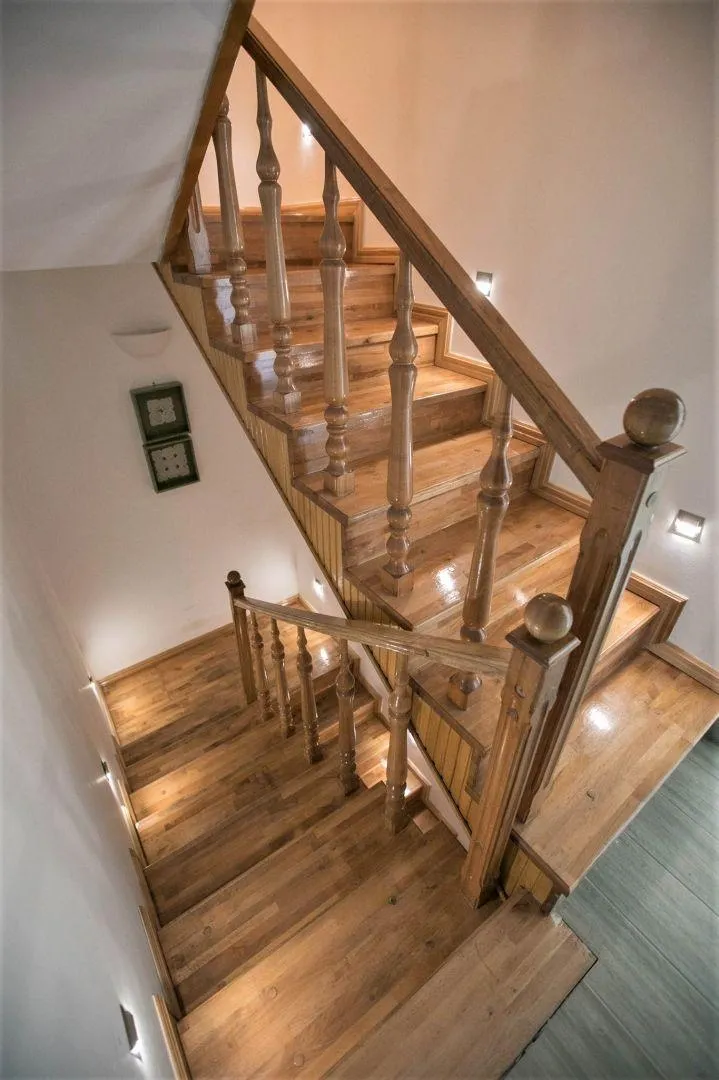 hotel s apartmanima, mirna lokacija, prilika za investiciju - slika 10