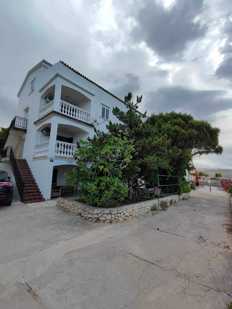 pag, vidalići, kuća sa 6 apartmana, s pogledom na more! - slika 16