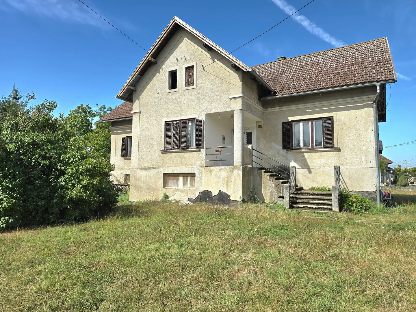 Kuća za uređenje, 370m2, zemljište 2000m2 - Hrvatski Leskovac, Zagreb