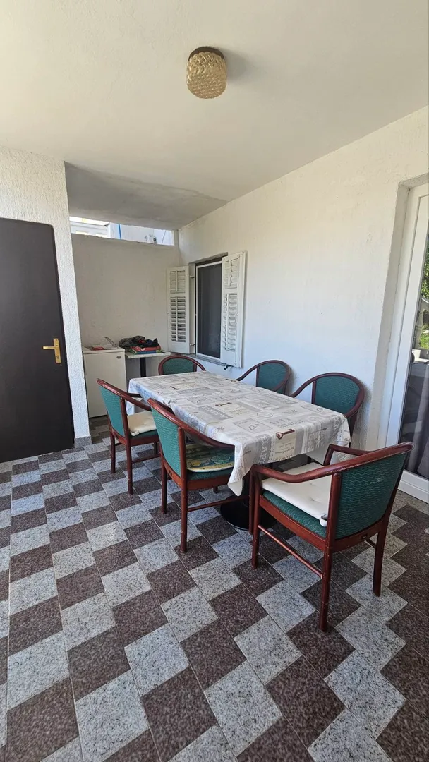 vir, kuća s okućnicom površine 147m2, prilika! - slika 5