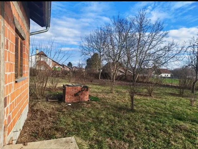 vikendica na prodaju-grabovac (općina erdut), 500 m do dunava - slika 2