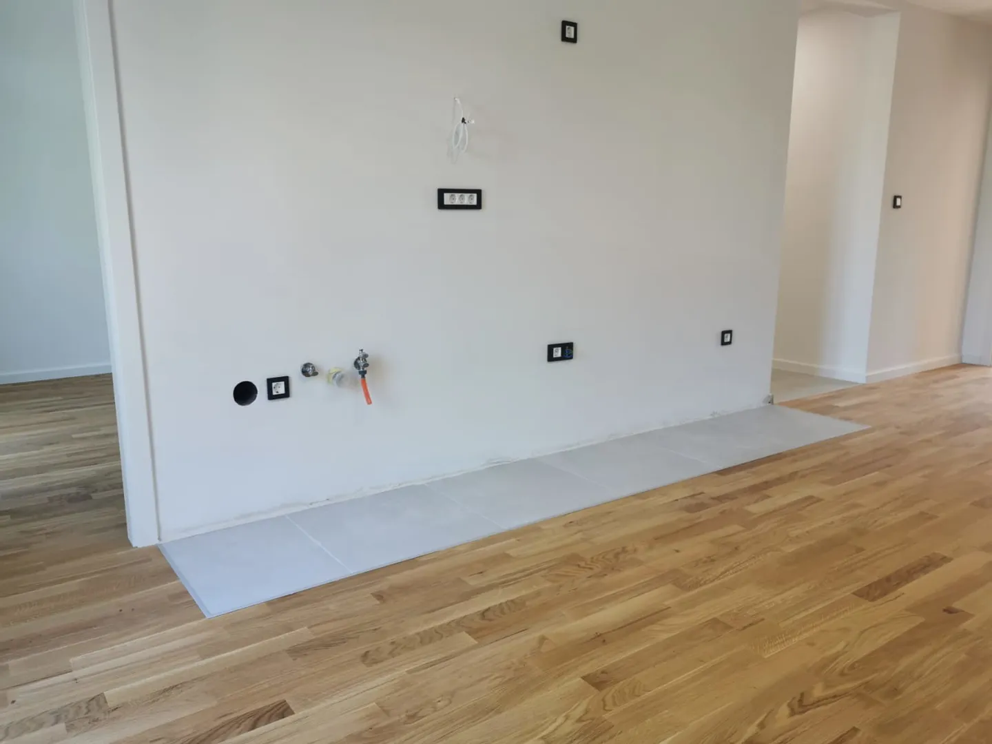trnsko, 52m2, 2.kat, uređen, spremište - slika 3