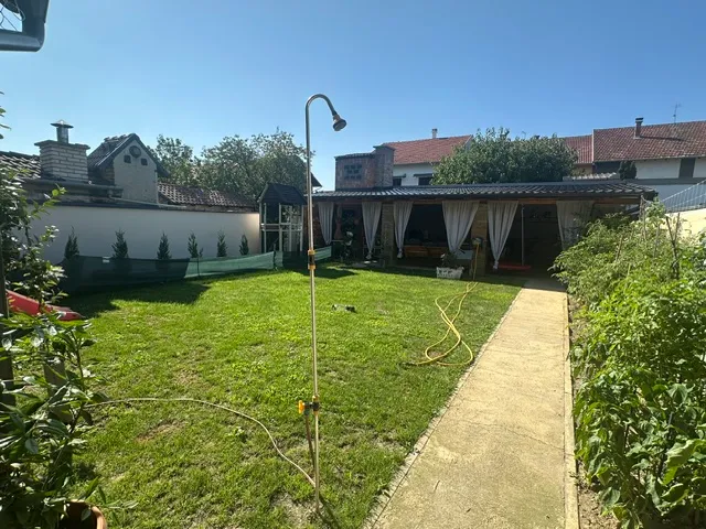 tenja, kuća s okućnicom 368m2! prilika - slika 11