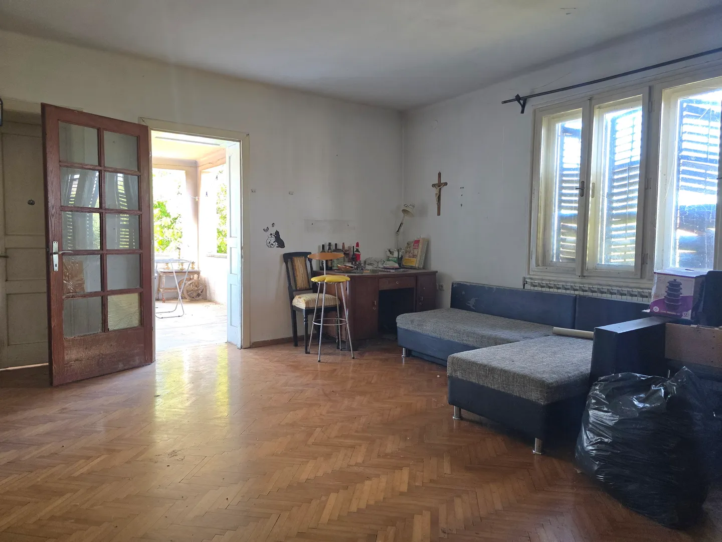 kuća za uređenje, 370m2, zemljište 2000m2 - slika 9