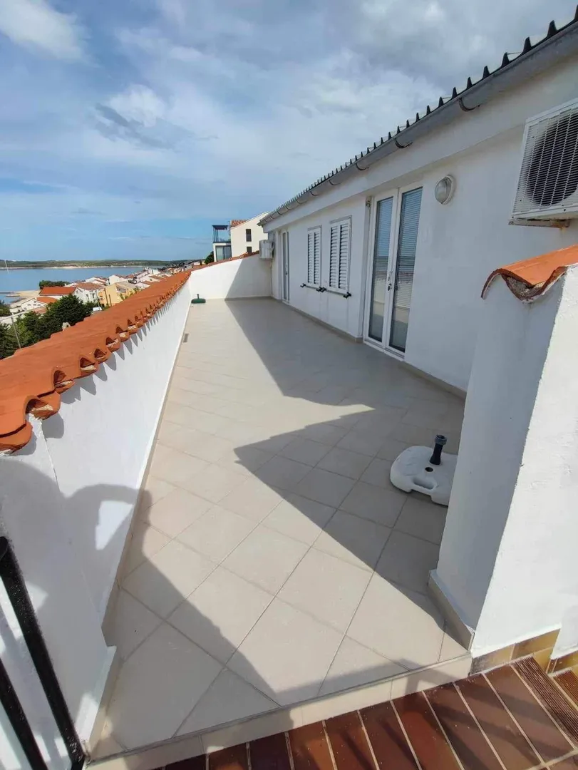 pag, vidalići, kuća sa 6 apartmana, s pogledom na more! - slika 19