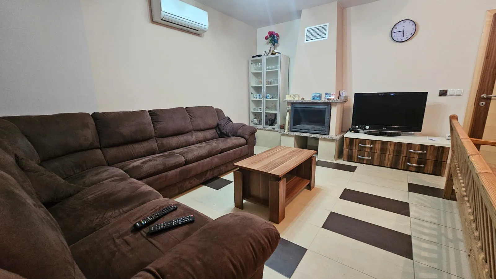 stara novalja: kuća s 3 apartmana, veliko dvorište - slika 18