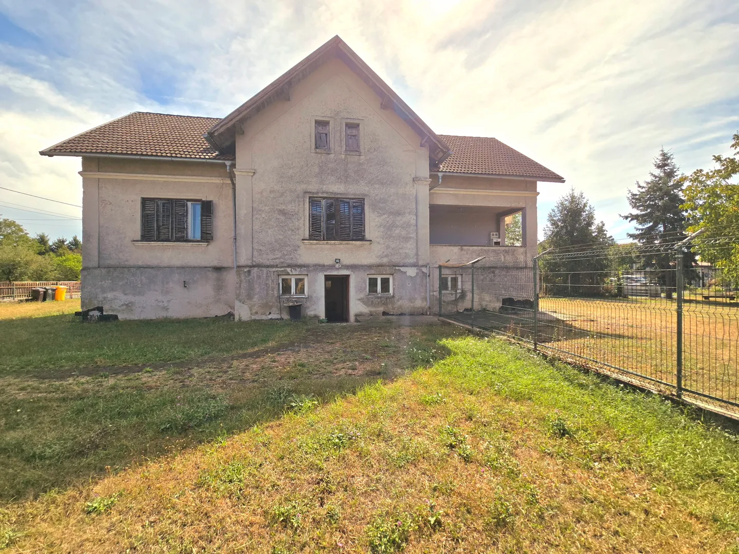 kuća za uređenje, 370m2, zemljište 2000m2 - slika 3
