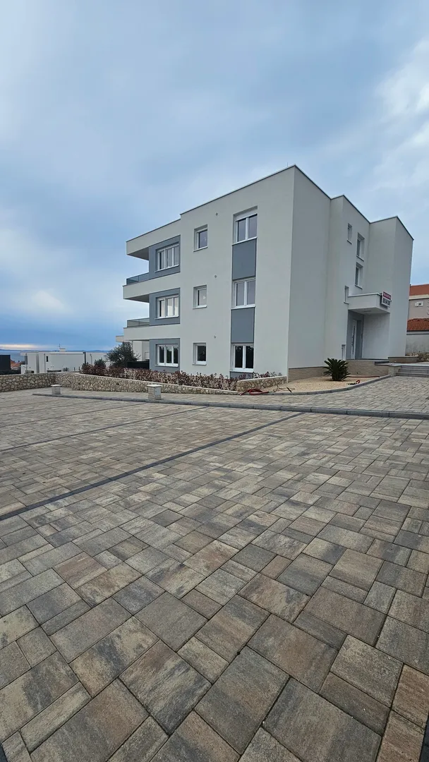 novalja, novogradnja, 2.kat, 63m2, pogled na more, s3 - slika 16