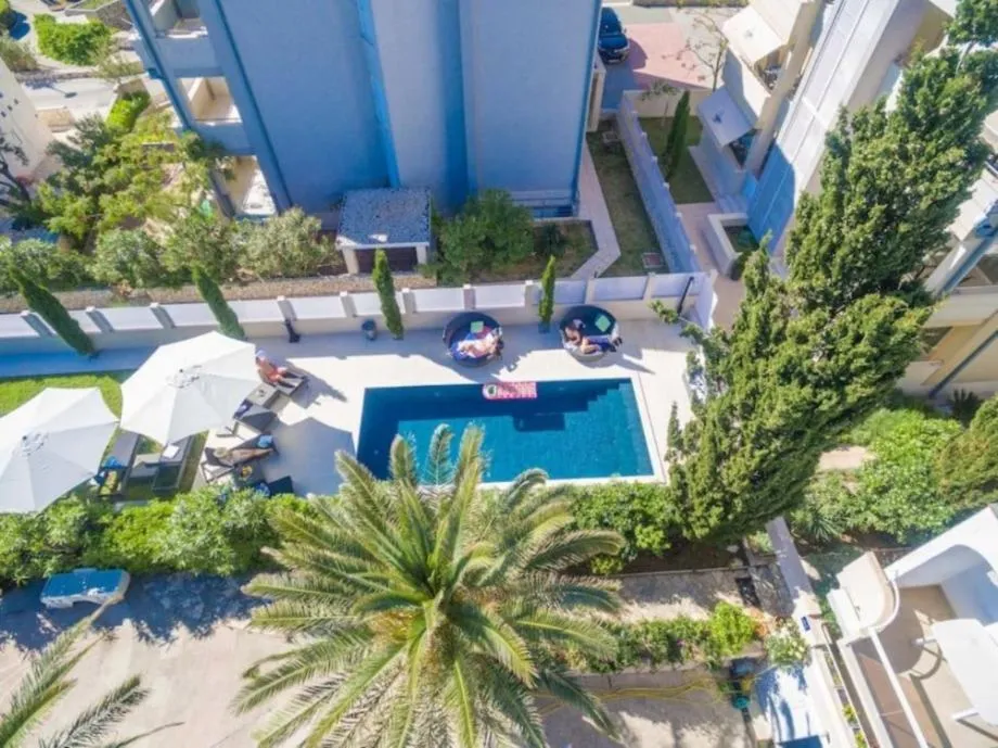 novalja, 146,90 m2, sa bazenom i okućnicom, prvi red do mora - slika 17