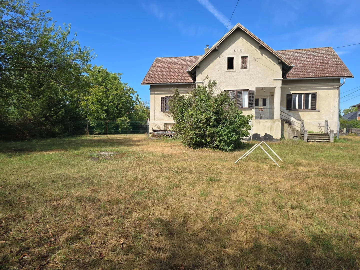 kuća za uređenje, 370m2, zemljište 2000m2 - slika 4
