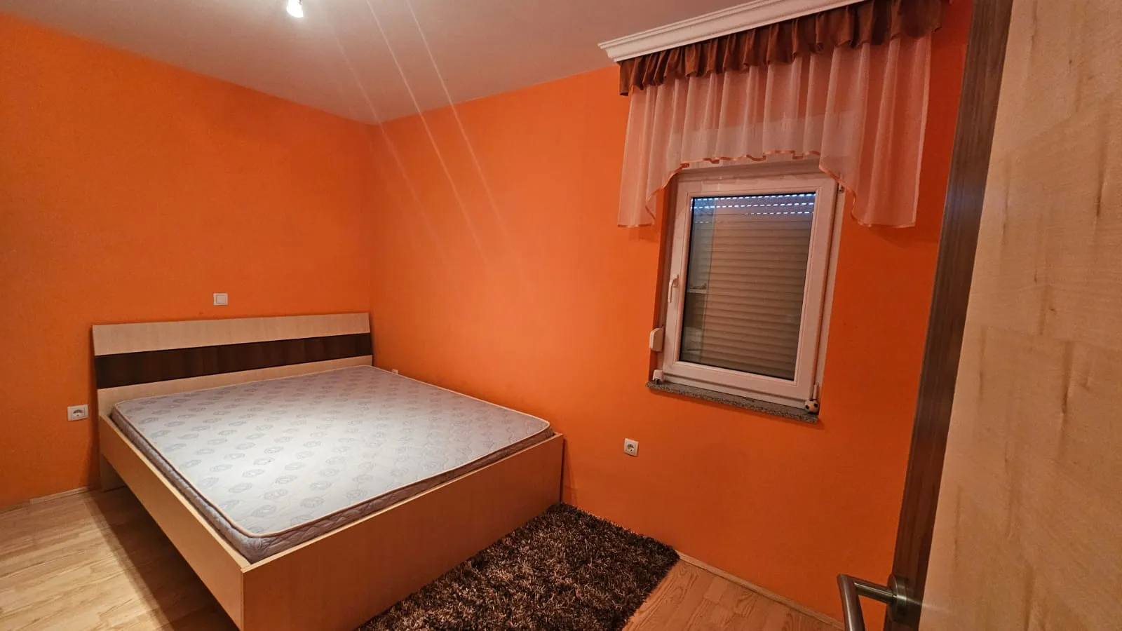 stara novalja: kuća s 3 apartmana, veliko dvorište - slika 21
