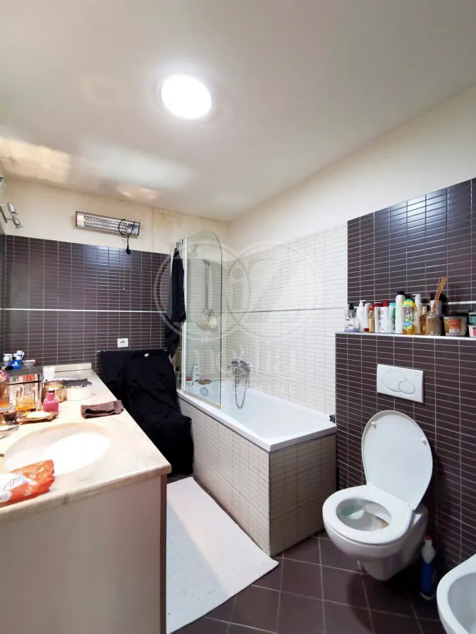 gundulićeva, 2.kat, parking, 70m2, top lokacija - slika 6