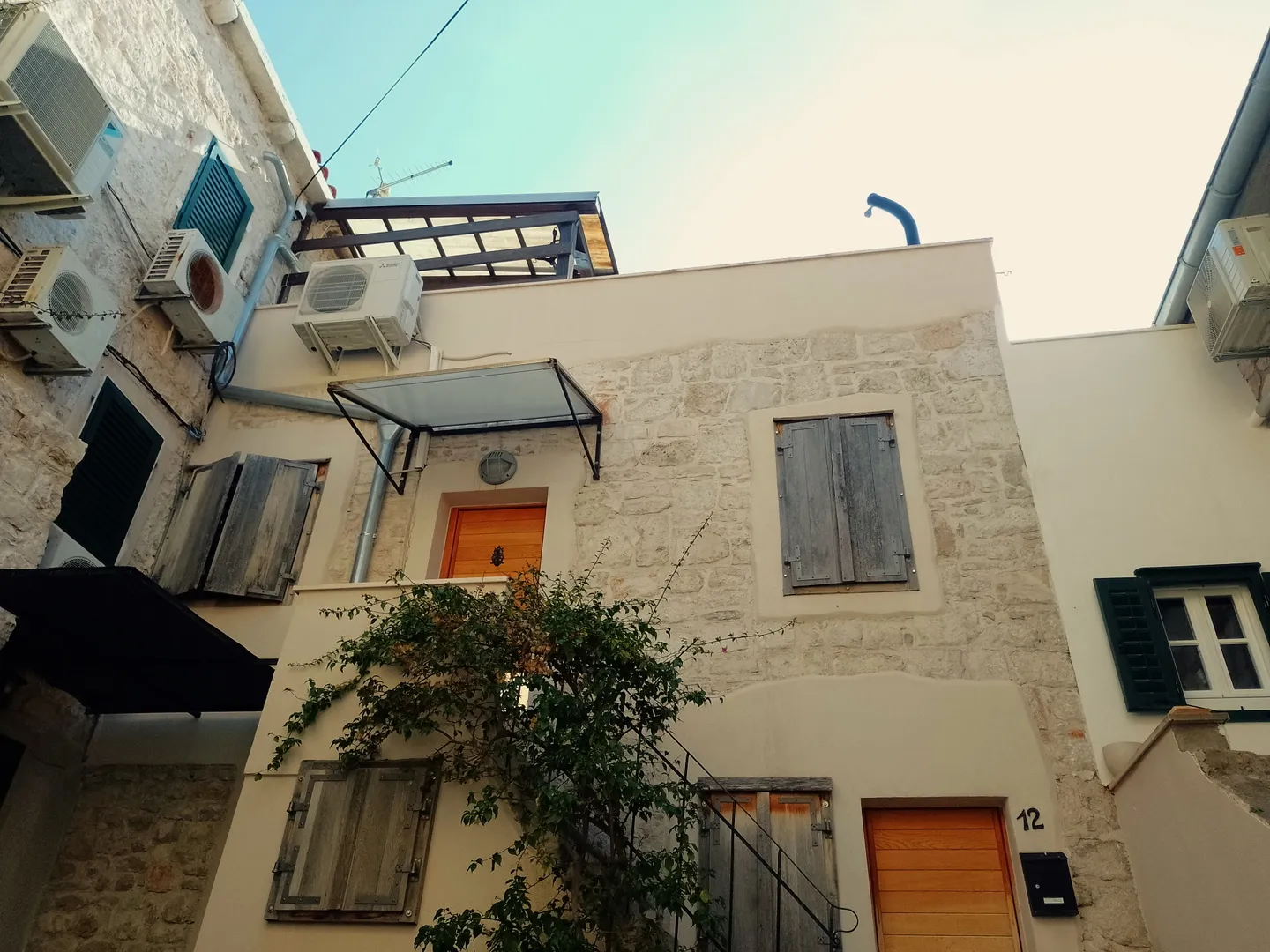 betina, centar, kuća, 150m2, terasa - slika 14