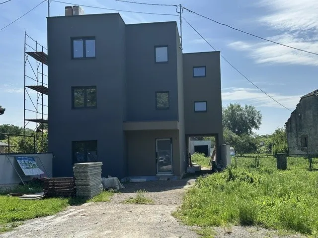 Ekskluzivna novogradnja u Osijeku| Samo 3 stana | Dizalice topline | Garaža - Podravlje, Osijek