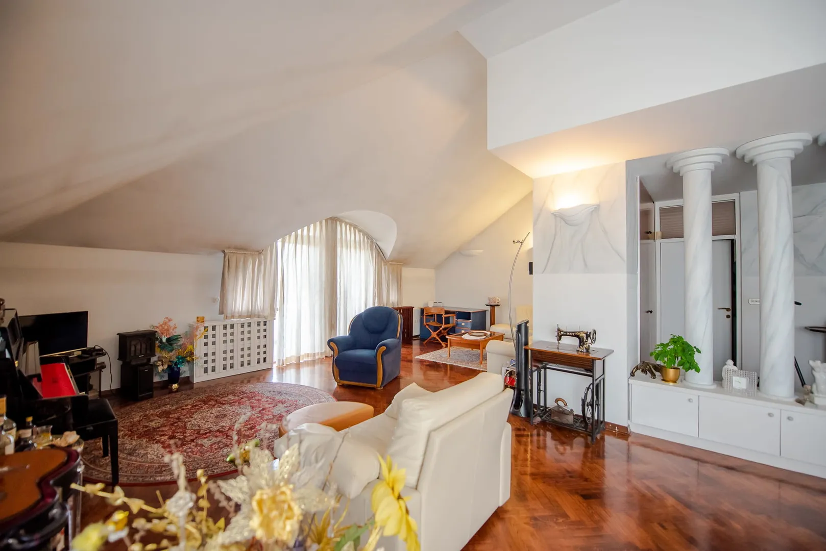 gornji bukovac, dvoetažni, 180m2, garaža, bez provizije za kupca - slika 2