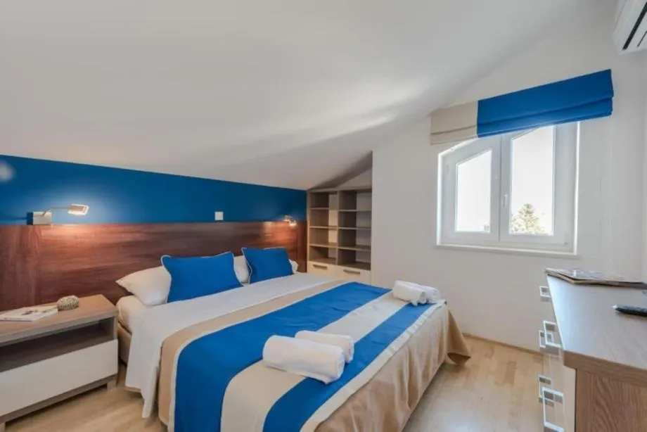 novalja - prvi red do mora, 116.12m2, balkon!s7 - slika 3
