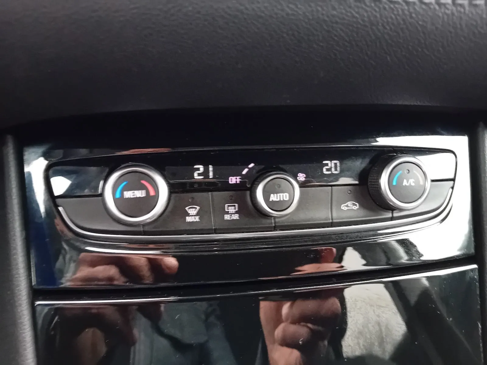 opel grandland x 1,5 cdti ,do 2 godine jamstva,u sustavu pdv-a. - slika 9