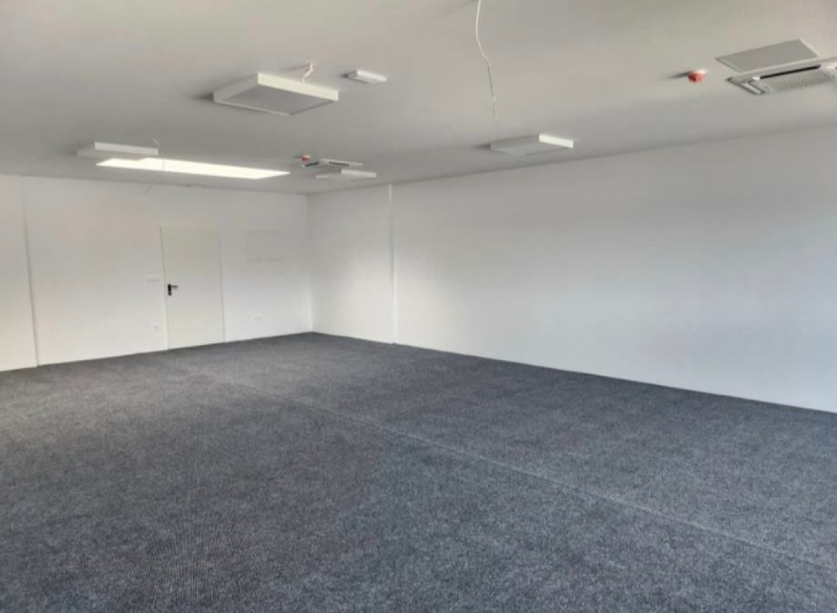 poslovni prostor: zabok, uredski, 50 m2 (iznajmljivanje) - slika 3
