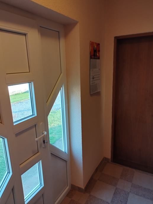 poslovni prostor: briješće, skladišni/radiona, 250 m2 + kuća 160 m2 - slika 9