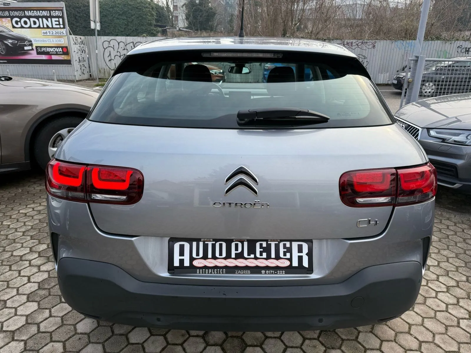 citroën c4 cactus 1,2 puretech, automatik, park senzori, 4x garancija! - slika 5