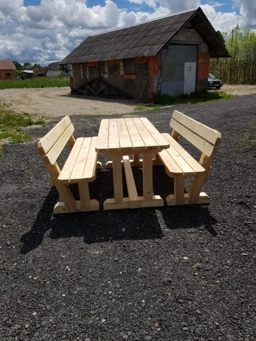 drvena garnitura od masivnog drva – kvaliteta za svaki prostor - slika 3